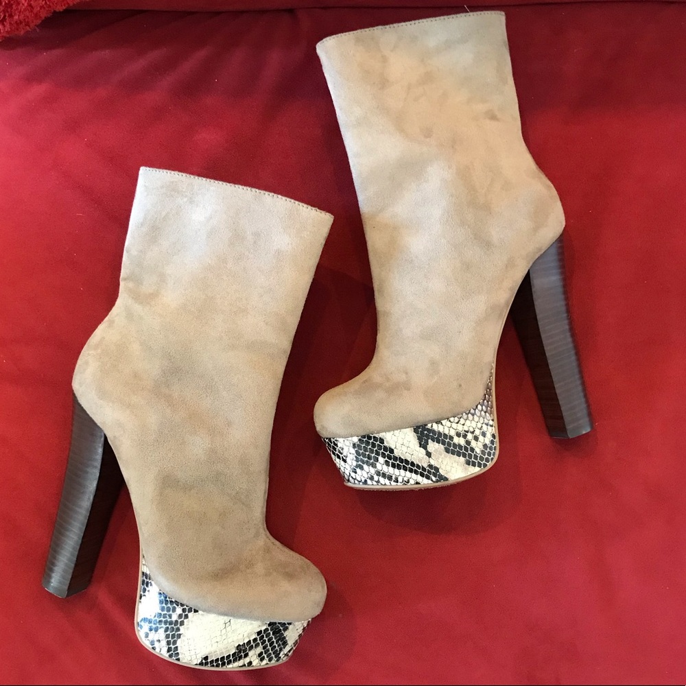 Zigi Soho Platform Bootie